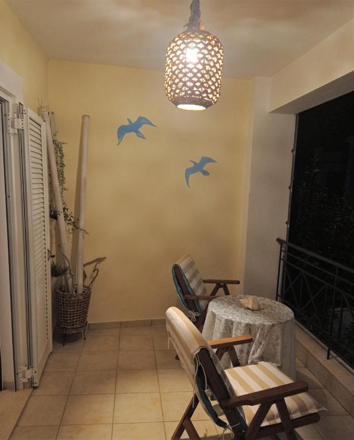 G Apartment In Agia Efimia ภายนอก รูปภาพ